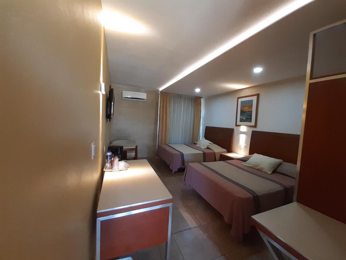 Hotel Maria Teresa Playa Azul Exteriör bild