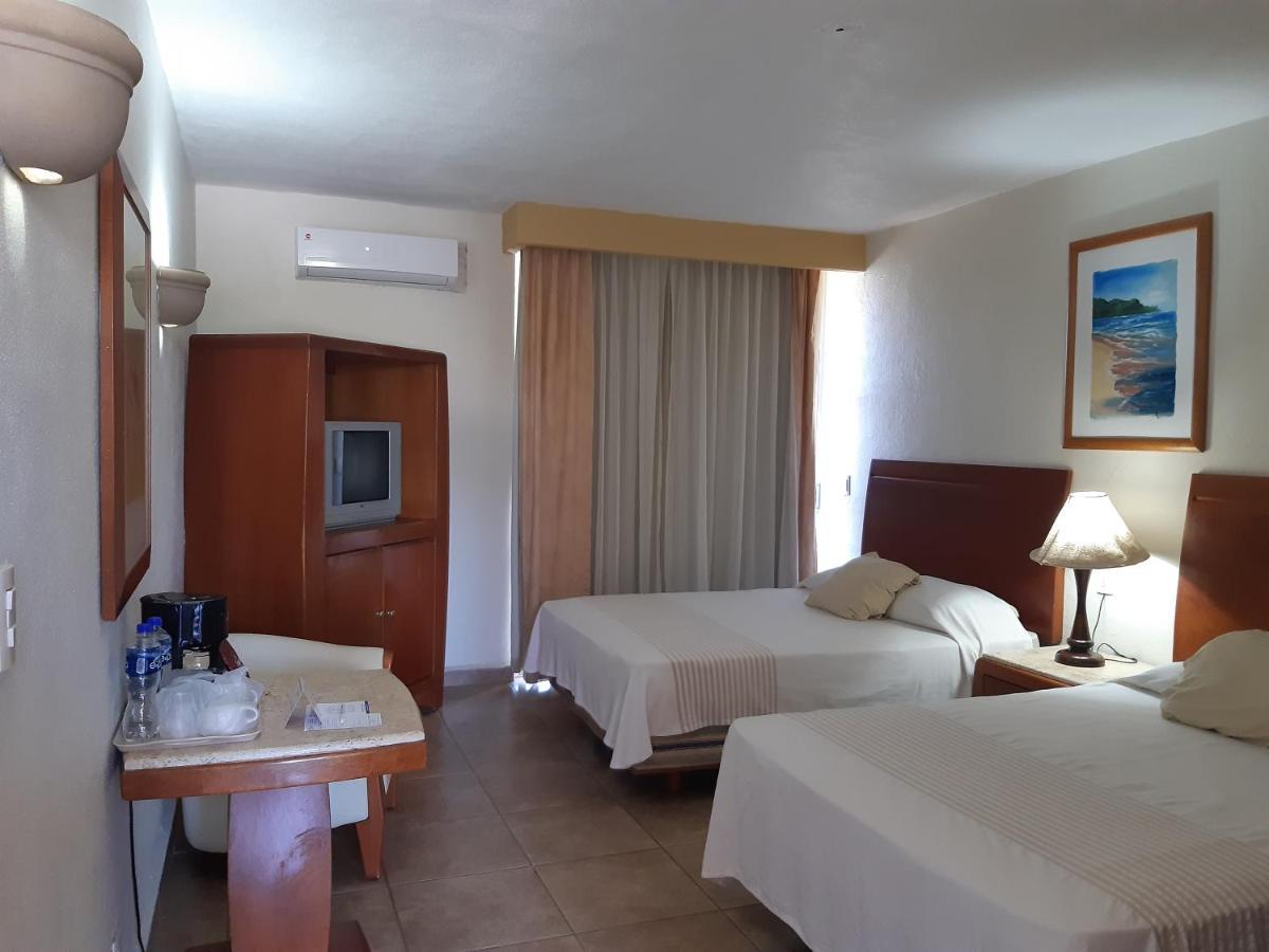 Hotel Maria Teresa Playa Azul Exteriör bild